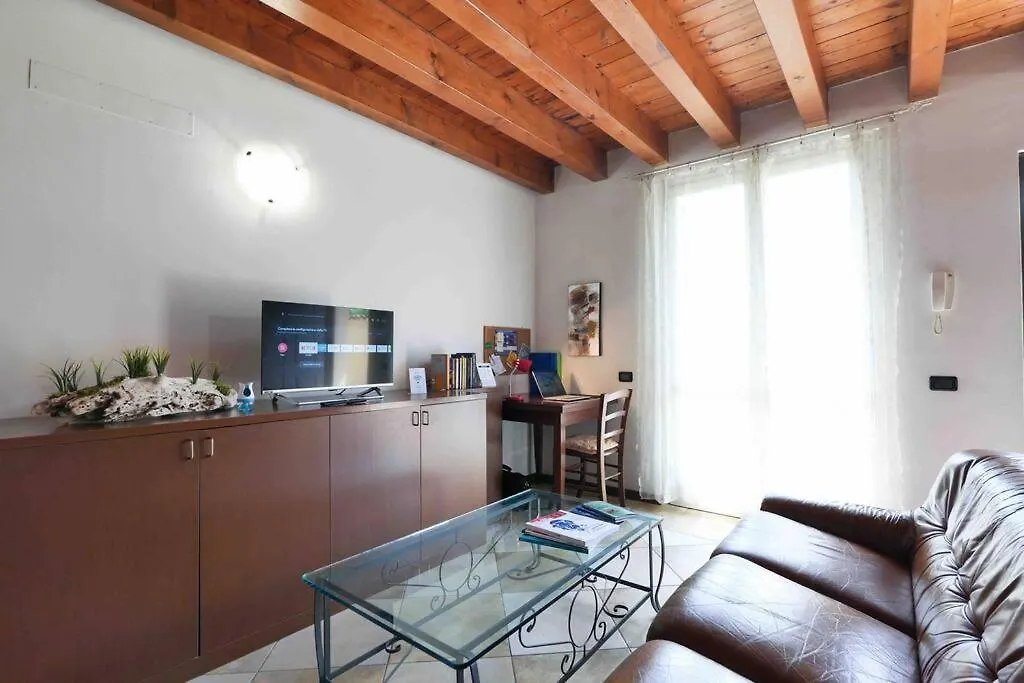 Borgo Di Terzo Bifocale In Centro Storico Check In 24H Fast Wi-Fi Bus 500M Apartment