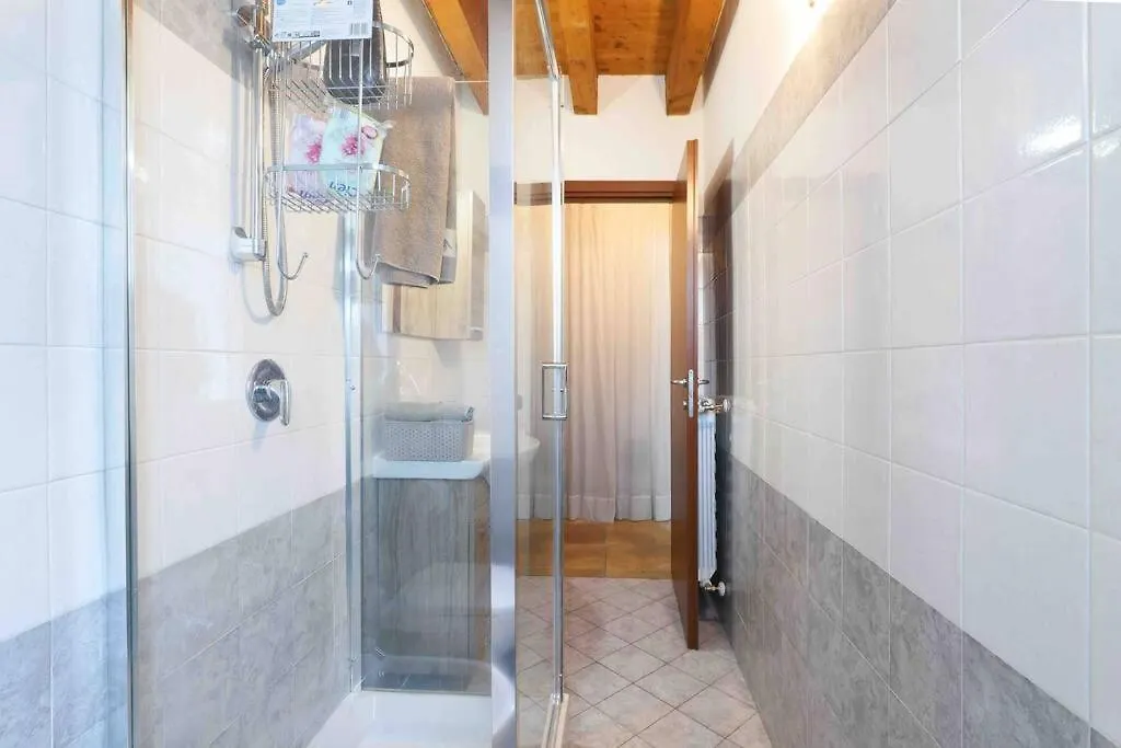 Borgo Di Terzo Bifocale In Centro Storico Check In 24H Fast Wi-Fi Bus 500M Apartment